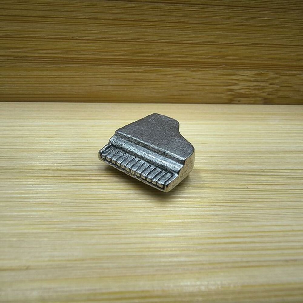 Schroeder Piano Monopoly Pewter Token Mini Fig Peanuts Gang Miniature Figure